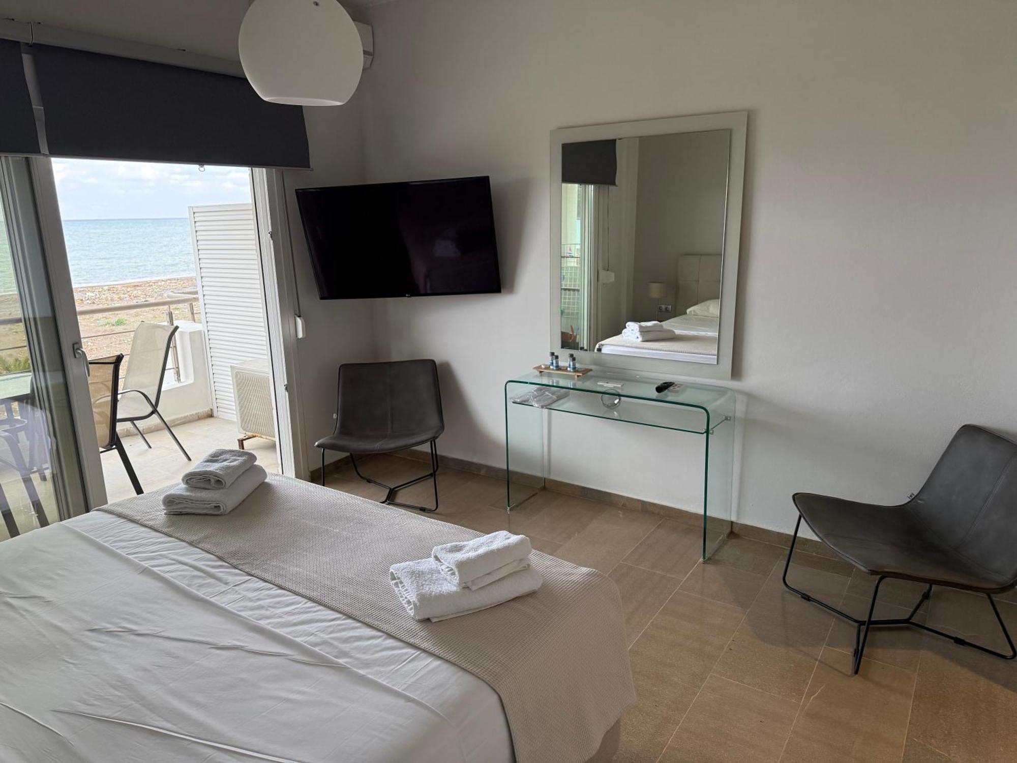 Korelis Apartments Agia Anna  Ngoại thất bức ảnh