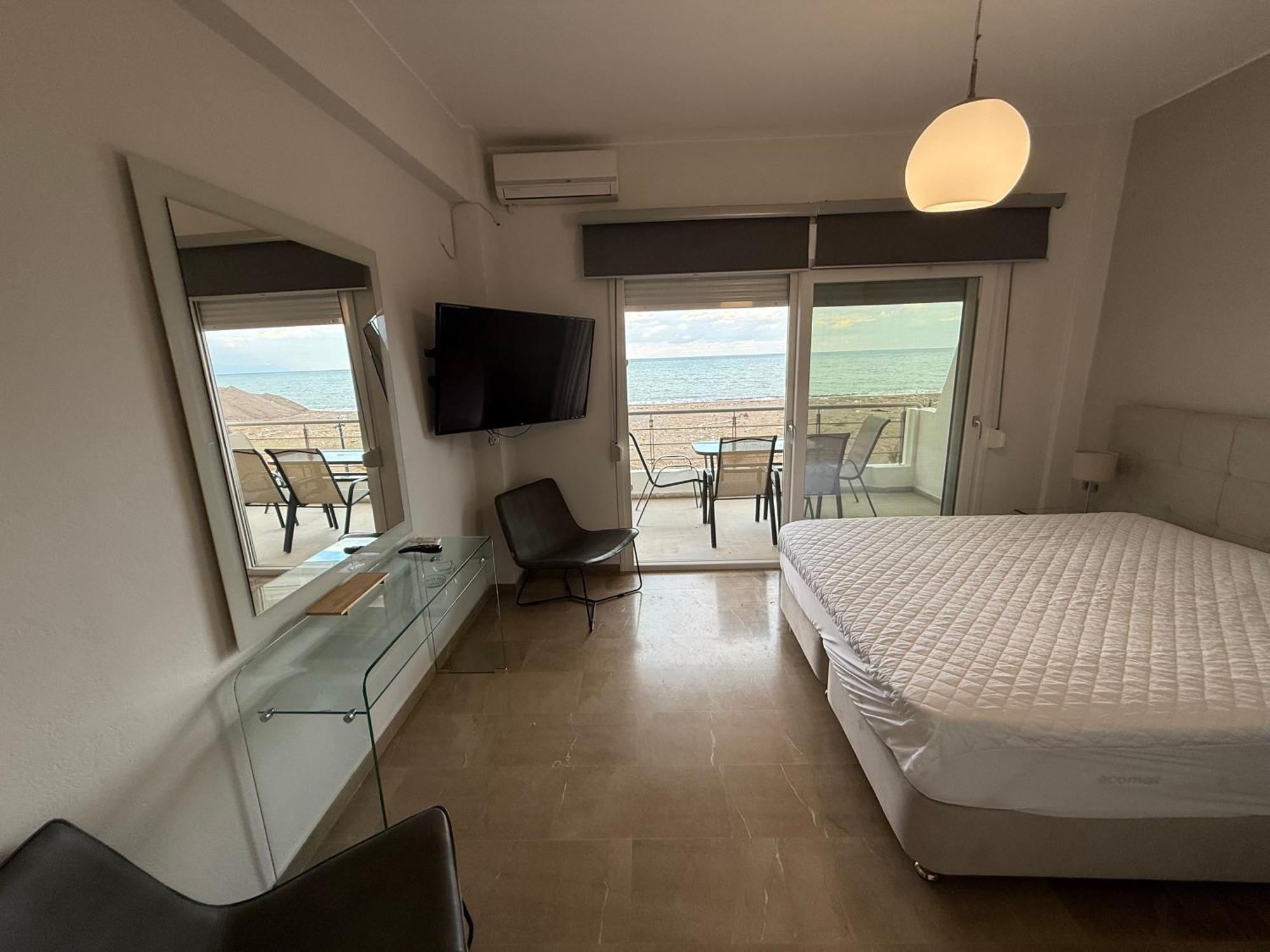 Korelis Apartments Agia Anna  Ngoại thất bức ảnh